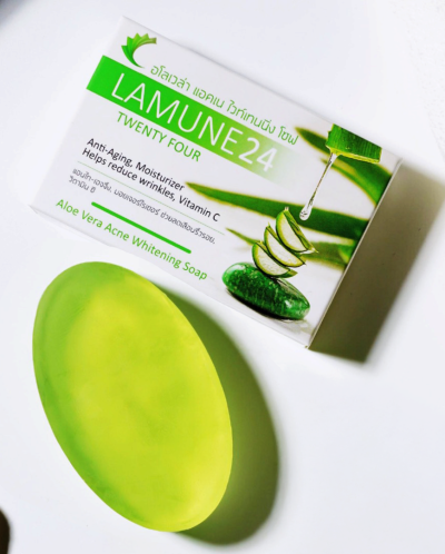 อโลเวล่า แอคเน  ﻿ไวท์เทนนิ่ง โซพ 55 กรัม