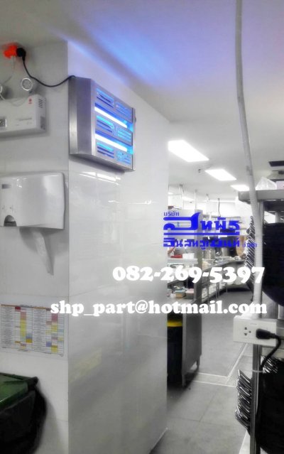 เครื่องไฟล่อแมลง แบบกาว รุ่น 18G-S1