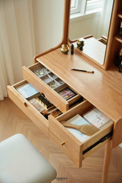 Bodie Dressing Table Set
