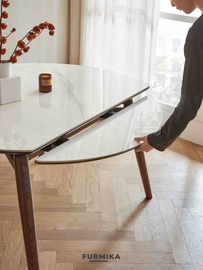 Molly Extendable Round Dining Table