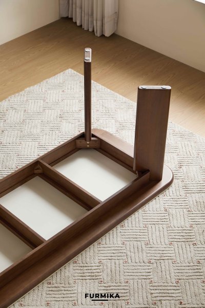 Nobi Dining Table Set