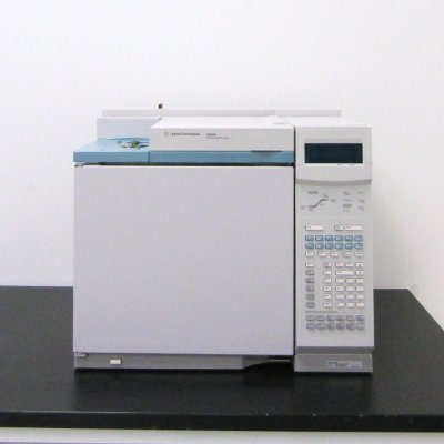 Agilent 6890N Gas Chromatograph Split/Splitless Injector/FID with Clarity Control CDS