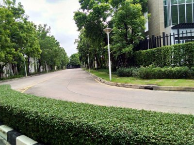 หมู่บ้านPalazzo สุขสวัสดิ์