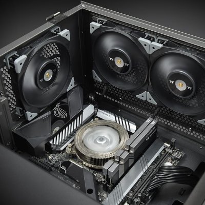 THERMALTAKE TOUGHFAN 14 RADIATOR/PWM500-2000RPM/BLACK (CL-F118-PL14BL-A) THERMALTAKE TOUGHFAN 14 RADIATOR/PWM500-2000RPM/BLACK (CL-F118-PL14BL-A)