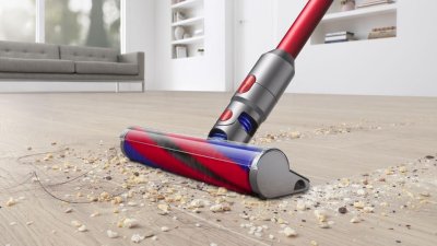 เครื่องดูดฝุ่นไร้สาย DYSON SLIM FLUFFY รุ่น V8 สีแดง
