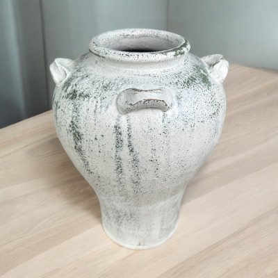 Vase แจกันดินเผาทรงไห มีหู 4 หู ขนาด 25 x 31 cm.