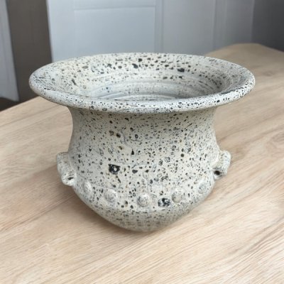 Bali-style Terracotta Basin with Three Handles – Size: 40 x 40 cm
