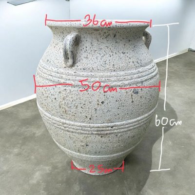 Pot โอ่งดินเผาทรงขวดนม ถ้าใช้เป็นกระถางสั่งให้เจาะรูให้ได้ มีหู 3 หู ขนาด 50 x 60 cm.