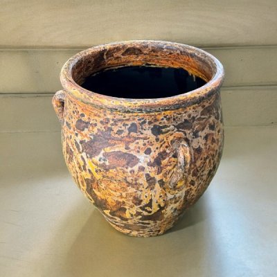 Flower pot กระถางดินเผาทรงโอ่งมีหู 3 หู ขนาด 26 x 30 cm.