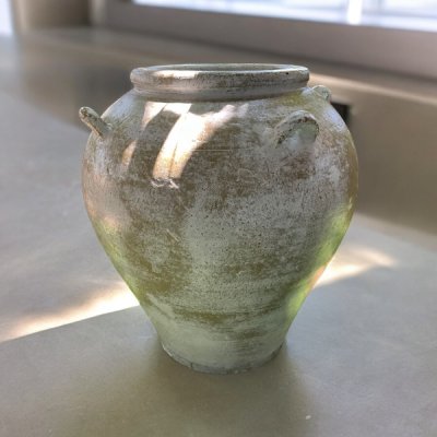 Vase แจกันโอ่งดินเผาอ้วน มีหู 4 หู ขนาด  30 x 32 cm.