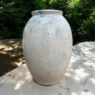 Vase แจกันดินเผาทรงไหเรียบ ขนาด 23 x 35 cm.