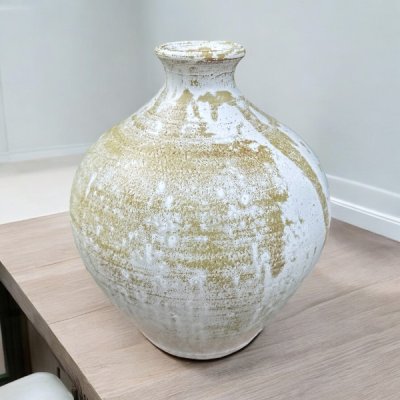 Vase แจกันดินเผาทรงคอสั้นปากเล็ก ขนาด 24 x 29 cm.
