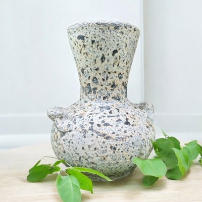 Vaseแจกันดินเผาทรงปากแตร วินเทจสไตล์ มีหู 2 หู ขนาด 16 x 21 cm.