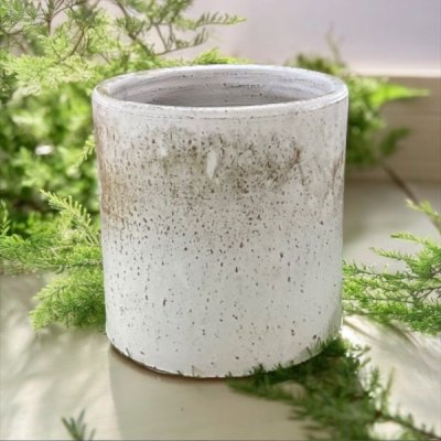 Flowerpot กระถางดินเผาทรงตรง ขนาด 17 x 18 cm.