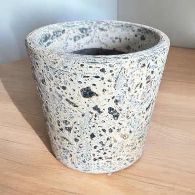 Flowerpot กระถางดินเผาทรงตรง ขนาด 17 x 18 cm.