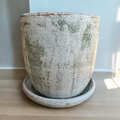 Flowerpot กระถางดินเผาทรงกระสุน ขนาด 15 x 15 cm. พร้อมจานรอง