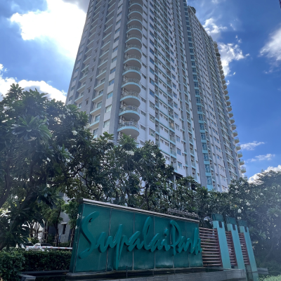 Commercial space for sale under Supalai Park Asoke - Ratchada Condo (Supalai Park Asoke - Ratchada) near MRT Rama 9.