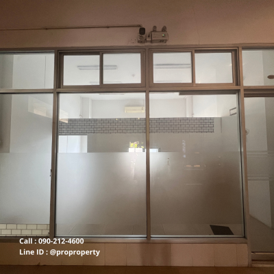 Commercial space for sale under Supalai Park Asoke - Ratchada Condo (Supalai Park Asoke - Ratchada) near MRT Rama 9.