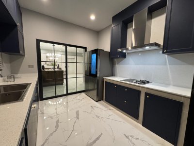 Large, fully furnished detached house for rent, ready to move in | Prime location near Suvarnabhumi Airport