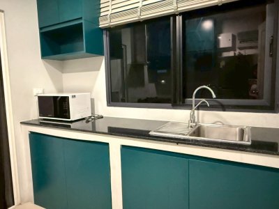 ปล่อยเช่าบ้านเดี่ยว สภาพดี ตกแต่งทั้งหลัง ( 