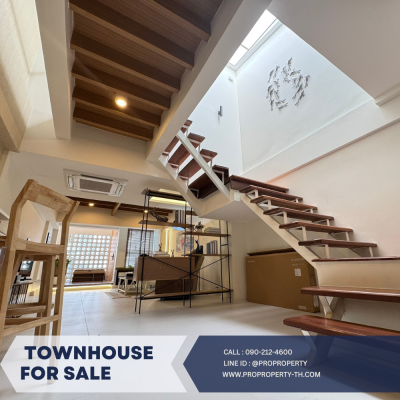 ขายทาวน์เฮ้าส์ รีโนเวทใหม่ สุขุมวิท 71