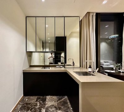 ขาย/เช่า คอนโด 28 Chidlom 