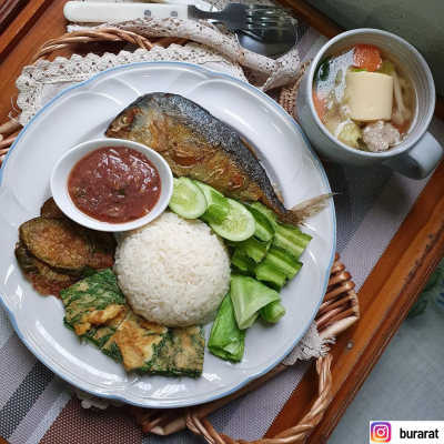 ข้าวหอมมะลิผสมบุก