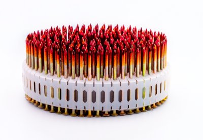 0º Plastic sheet collected nail