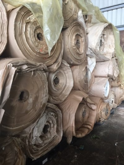 Giấy Kraft màu nâu dạng cuộn (hàng của nhà máy thép)