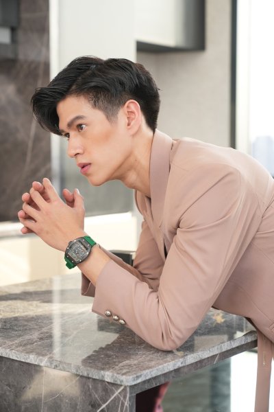 US MASTERS SIGNATURE HYPER-SQARE M.1 GREEN / PLATING BLACK