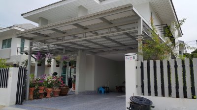 งานโรงจอดรถ