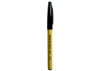 ปากกาเพ้นท์ผ้า PENTEL M10-A สีดำ