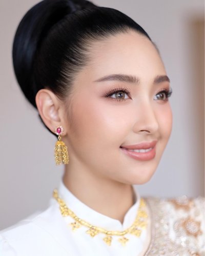 Deaw Makeup