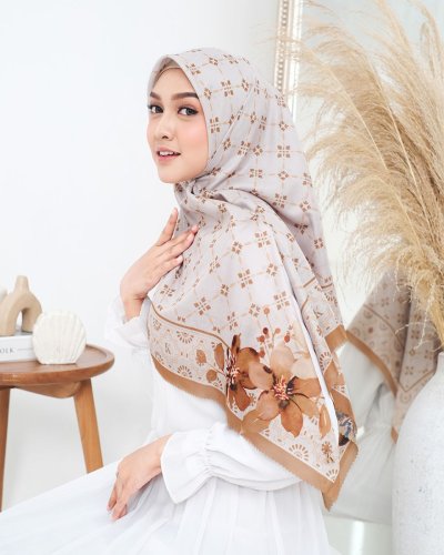 ROSALBA LIMITED SCARF (GOLD) (Voile) SIZE 120