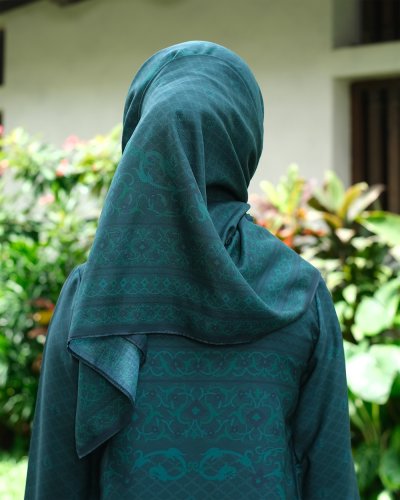 EID SERIES - MUGHALI LIMITED SCARF (Emerald Green)