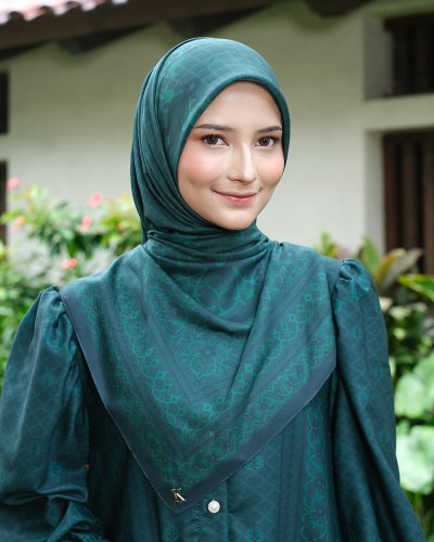 EID SERIES - MUGHALI DRESS (Emerald Green) EID SERIES - MUGHALI DRESS (Emerald Green)