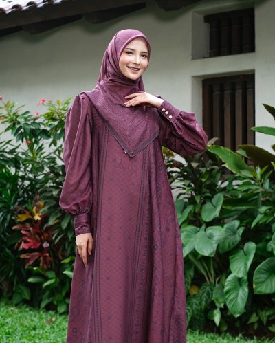 EID SERIES - MUGHALI DRESS (Burgundy) EID SERIES - MUGHALI DRESS (Burgundy)