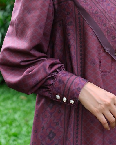 EID SERIES - MUGHALI DRESS (Burgundy) EID SERIES - MUGHALI DRESS (Burgundy)