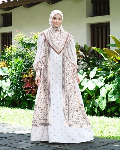 EID SERIES - MUGHALI DRESS (Beige)