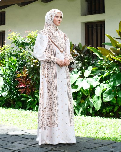 EID SERIES - MUGHALI DRESS (Beige)