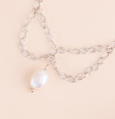 sier-essence-necklace