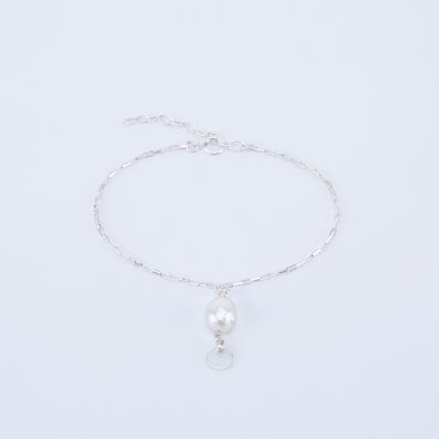 valen-edge-pearl-bracelet