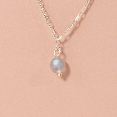 valen-edge-labradorite-bracelet