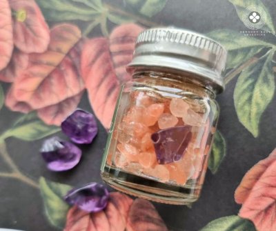 Himalayan Pink Salt Aromatherapy Inhaler with Amethyst