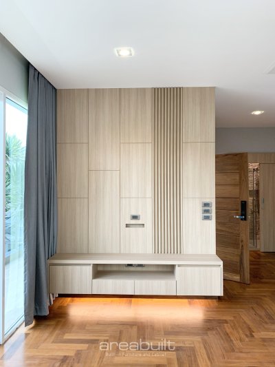 K.Bor Private House