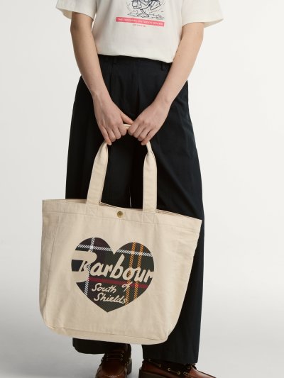 BARBOUR HEART TOTE BAG