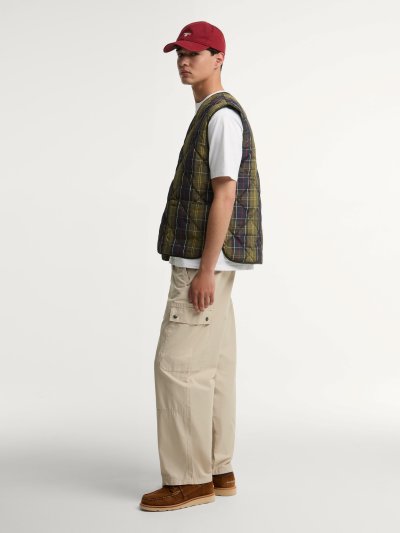 BARBOUR LIGHTWEIGHT DOWN REVERSIBLE TARTAN LINER