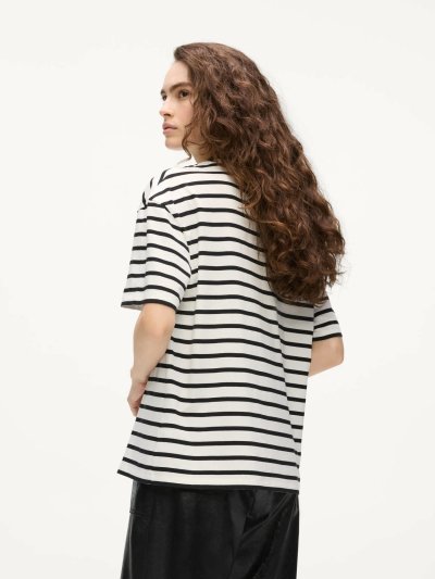 KARL LAGERFELD - IKON C MUSE STRIPE T-SHIRT