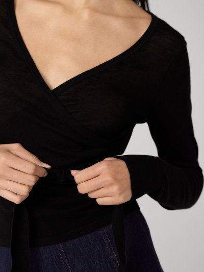 DVF BALLERINA WRAP TOP BLACK