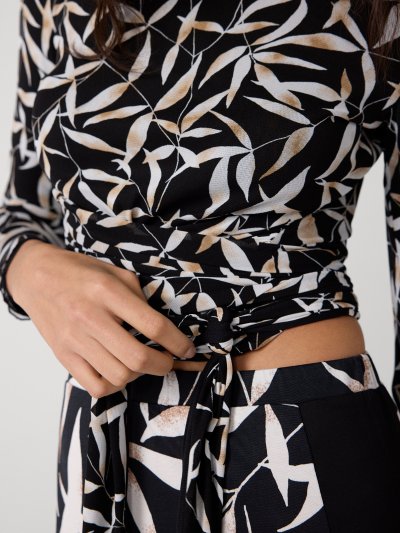 DVF JAS TOP BAY LEAF BLACK AND BLACK